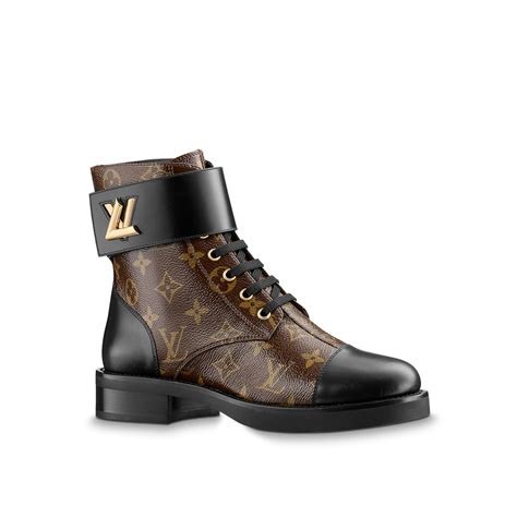 Products by Louis Vuitton: Wonderland Flat Rangers